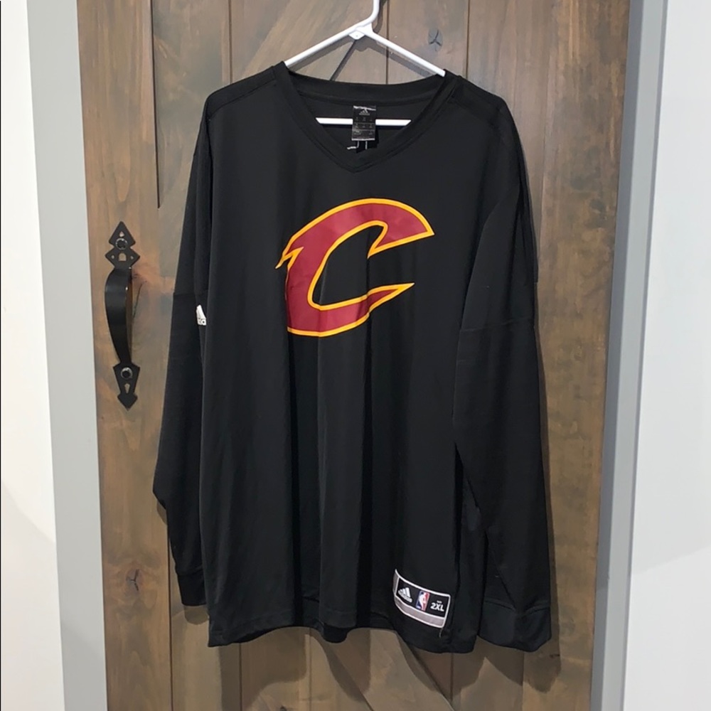 Men’s Adidas 2XL Cleveland Cavaliers V-neck